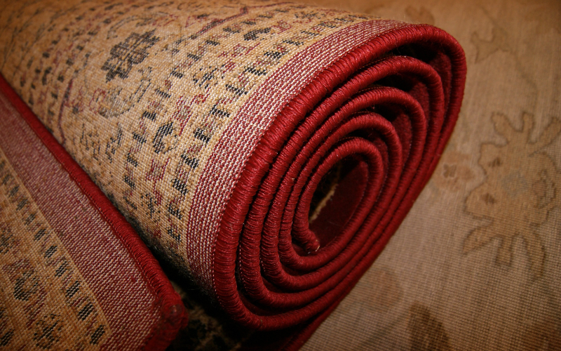 Tekstylia domowe – jak wybrać najlepsze firanki i dywany dla Twojego domu