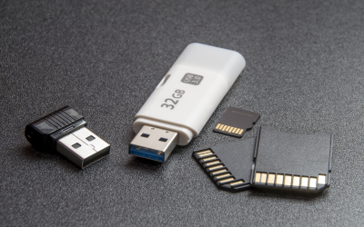Pendrive, karta pamięci i dysk SSD przenośny – najpopularniejsze nośniki danych